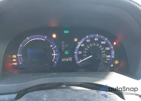 2010 Lexus Hs 250H z USA, uszkodzony, nr VIN JTHBB1BA3A2029950